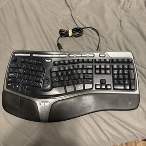 Microsoft Natural Ergonomic Keyboard 4000 v1.0 USB Wired Black Gray KU-0462
